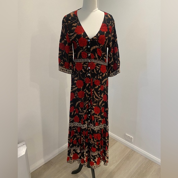 Arnhem Dresses & Skirts - Arnhem maxi dress size 10